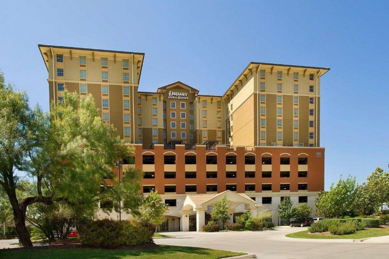 Drury Inn & Suites San Antonio Near La Cantera Exterior photo